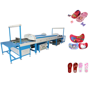 Automatic soft pvc shoe sole making machine